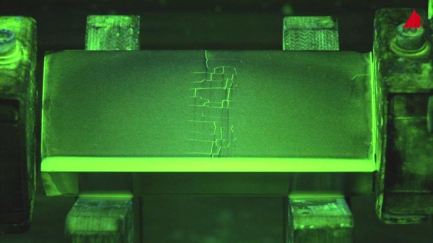 Cracks shown during MPI test