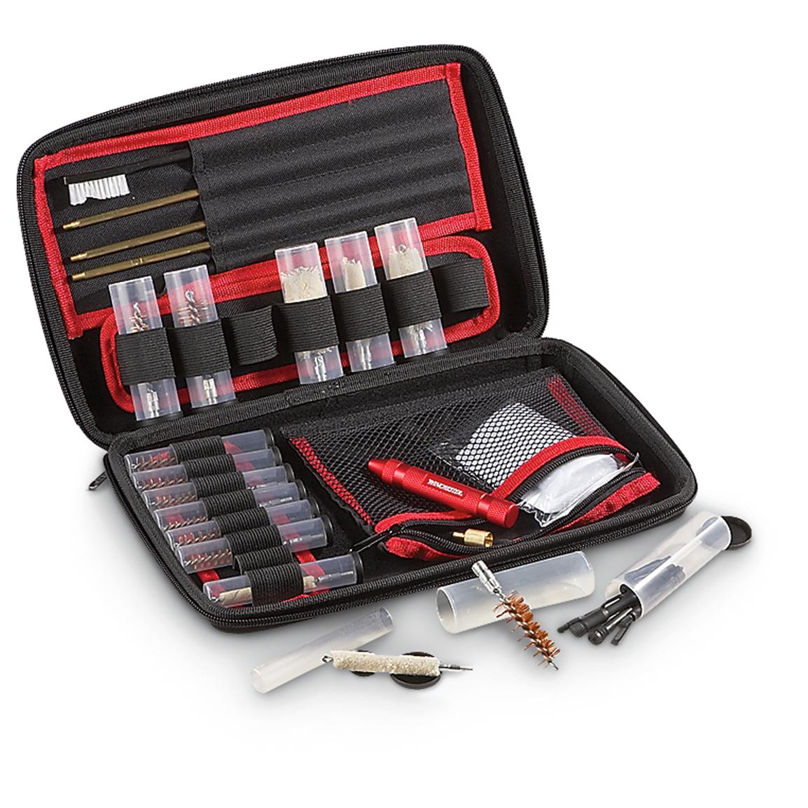 Winchester 32 Piece Universal Cleaning Kit