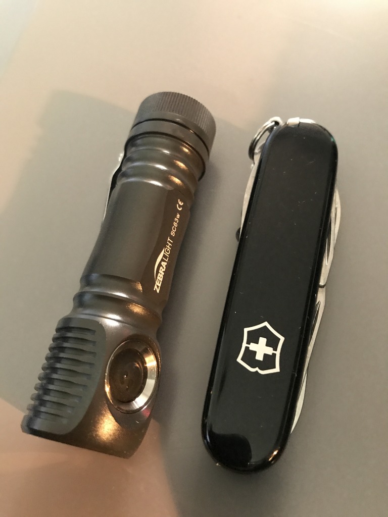 Zebralight SC63 with SAK